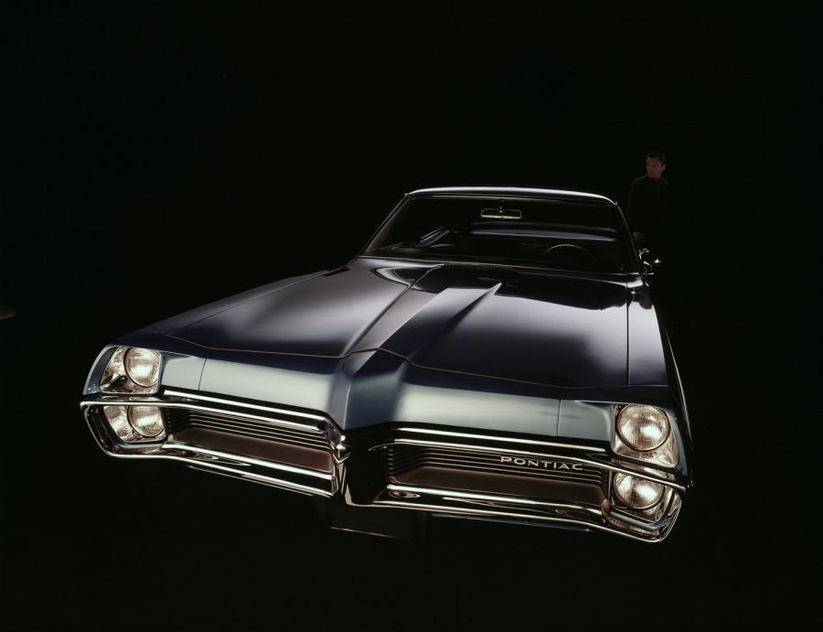  Pontiac Bonneville Brougham Hardtop Sedan (26239) 1967 года  (фото 2 из 3)